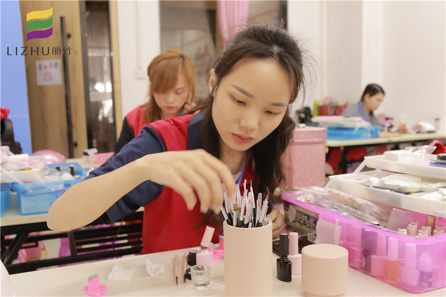 美甲學員感言：雕花美甲又如何