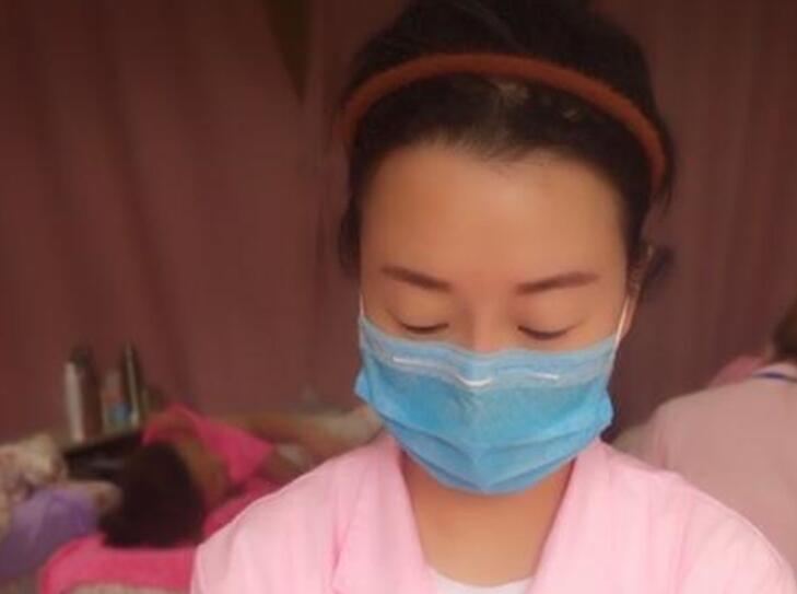 美容學(xué)員感言：謝謝，沒(méi)關(guān)系！