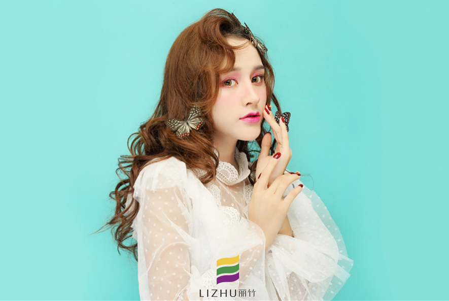 冬天化妝卡粉怎么辦？廣西化妝學習