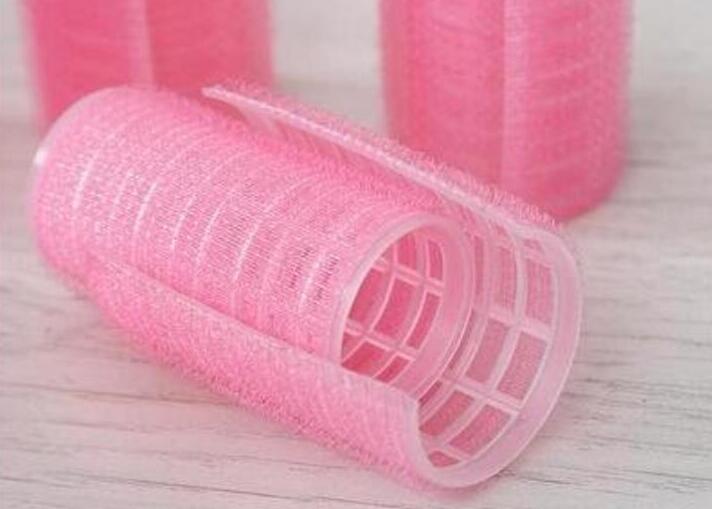 空氣劉海卷發(fā)筒怎么用？南寧正規(guī)美發(fā)學(xué)校教你用