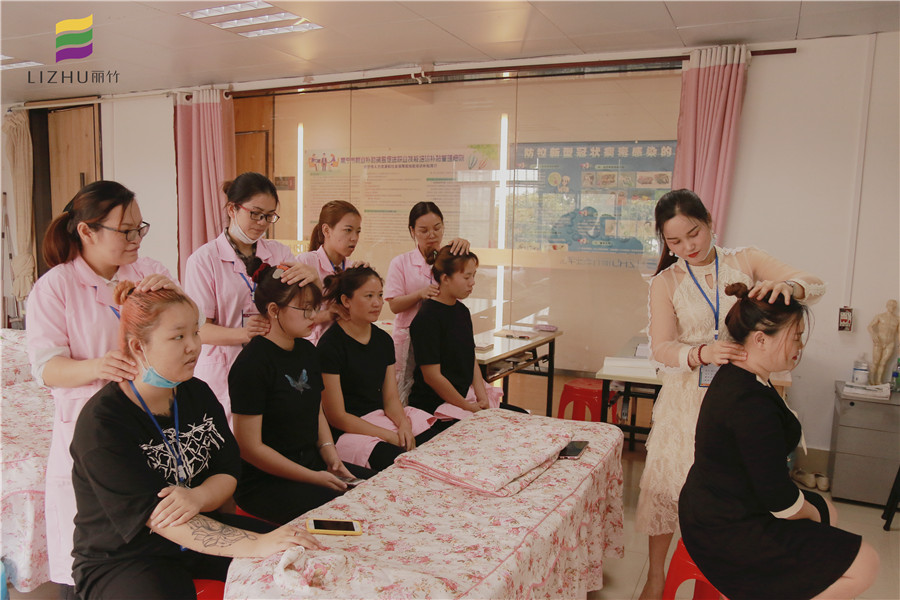 中醫(yī)推拿按摩理療培訓(xùn)學(xué)校：推拿的注意事項(xiàng)