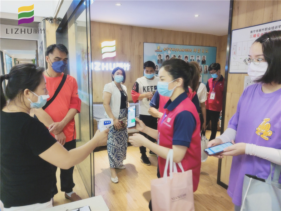 麗竹學(xué)校加強(qiáng)防疫常態(tài)化，建設(shè)健康校園