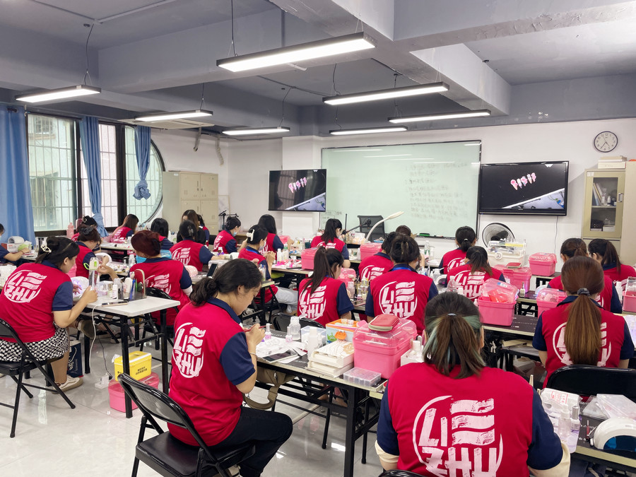 1698117187610963.jpg IMG_1330.JPG