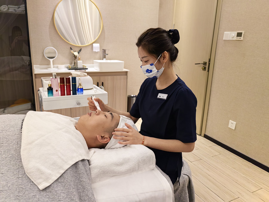 1699426786343837.jpg 呂嘉儀-1.jpg