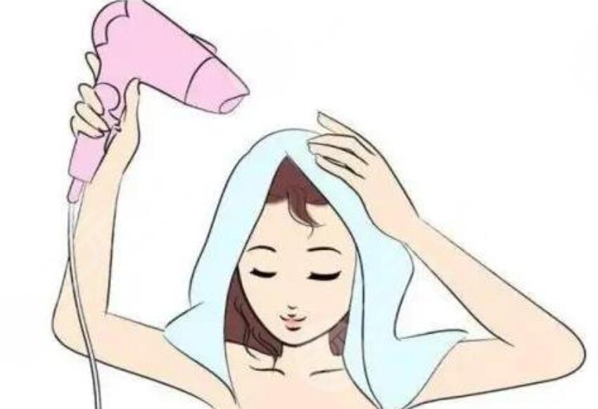 護(hù)發(fā)精油的正確用法，南寧美發(fā)洗頭培訓(xùn)班教學(xué)