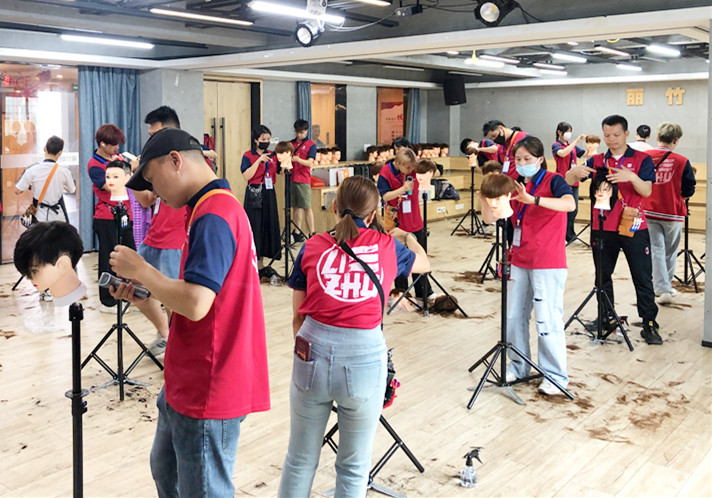 零基礎(chǔ)剪發(fā)培訓(xùn)：起發(fā)腳