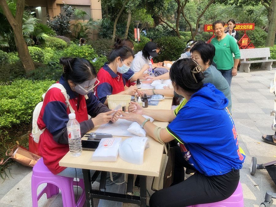 愛(ài)情海小區(qū)里繁榮南寧美甲活動(dòng)免費(fèi)