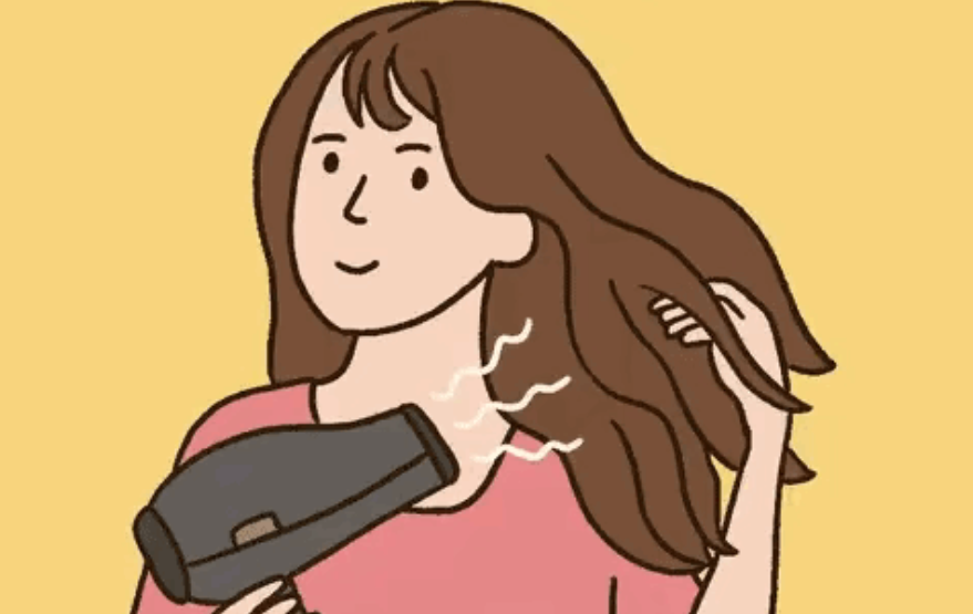 頭發(fā)自然風(fēng)干的好處，廣西美發(fā)專業(yè)洗護(hù)學(xué)校分享