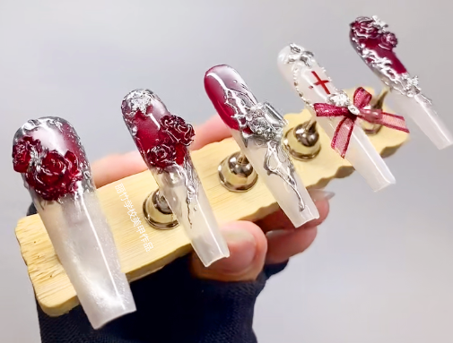 哥特風(fēng)美甲的特點(diǎn)，廣西美甲專業(yè)教學(xué)解