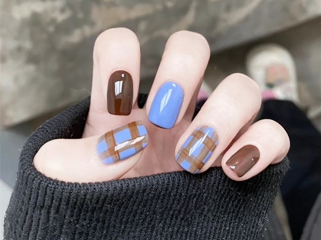 清新藍格紋美甲，南寧美甲訓練